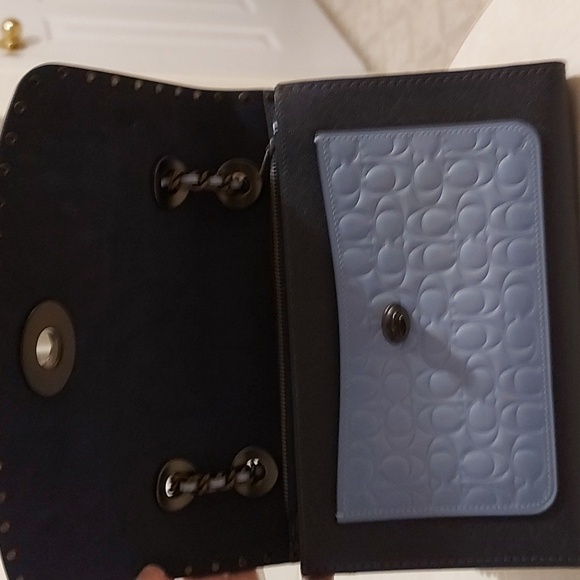 Coach Parker Signature Handbag - Picture 5 of 9